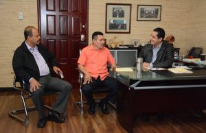 Los tortilleros de Sinaloa con Chuy Valdés