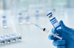 Alertan por página falsa para venta de vacuna de Pfizer en México