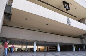 Sólo personal vulnerable o de alto riesgo, seguirá sin presentarse a laborar