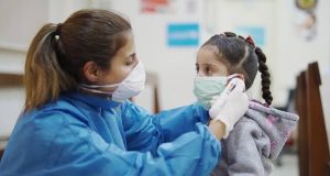 Inmunidad al COVID-19 podría durar 8 meses o más, revela estudio