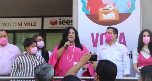 Rosa Elena Millán es la primera mujer en registrar su candidatura a la Gubernatura por Sinaloa