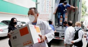 Llegan vacunas AstraZeneca para zona urbana de Mazatlán