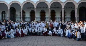 Se suman 300 estudiantes de Medicina, Enfermería y Trabajo Social a jornada de vacunación