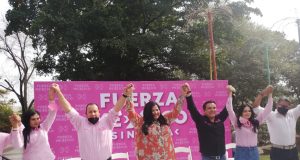La primera mujer en registrarse como candidata a la gubernatura de Sinaloa