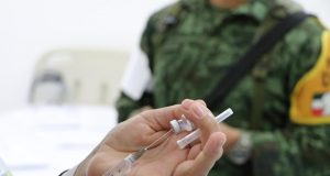 Personal de salud privado pendiente de vacunación pueden solicitarla: SSa