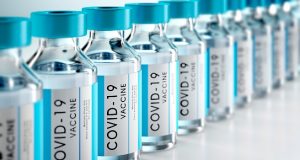 EU apoya la liberación de patentes de vacunas Covid para acabar con la pandemia