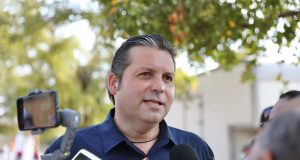 Desde biblioteca Central de la UAS operan portales de “fake news”, denuncia Mario Zamora