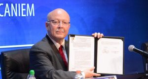 Firman UAS y CANIEM convenio para fortalecer vinculación científica, académica y cultural