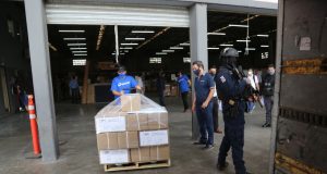 Autoridades de seguridad, resguardan y trasladan boletas electorales en Sinaloa