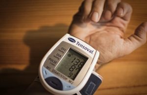 Mantener estilos de vida saludable ayuda a prevenir la hipertensión arterial