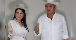 Siria Quiñónez declina a favor de Faustino Hernandez por la alcaldía de Culiacán