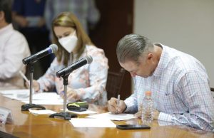 Quirino y STASE firman nuevo convenio de incremento salarial