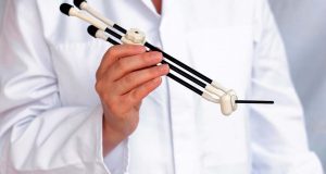 Semillas radiactivas contra el cáncer de próstata; aquí te decimos más