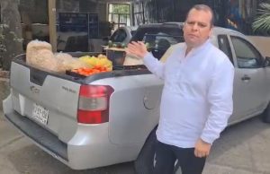 Donan agricultores de Culiacán camioneta al templo del Carmen; la unidad servirá para traslado de alimentos