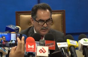 Nombra Jesús Madueña a su nuevo equipo de trabajo en la UAS