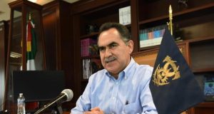 Llama Rector a aspirantes a no dejarse engañar por quienes que prometen un espacio en la UAS