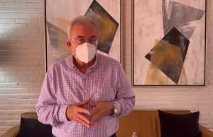 Llama Rocha Moya a jóvenes a vacunarse contra el COVID-19