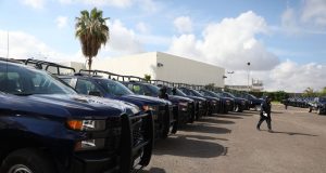 Entrega Quirino 50 nuevas patrullas a Policías de Sinaloa