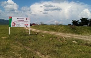 Instalan letreros de concientización en las inmediaciones de “Narnia”