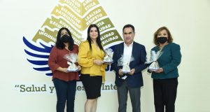 Colocan la pirámide de valores en el Edificio de Rectoría