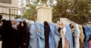 México ya tramita solicitudes de asilo para afganos; principalmente mujeres y niñas