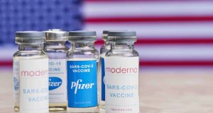 Combinación de AstraZeneca con Pfizer o Moderna sí ofrece buena protección, aseguran