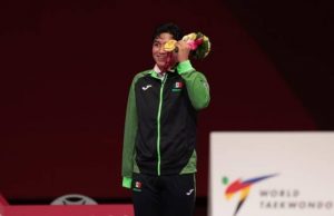 El culiacanense Juan Diego García gana oro en taekwondo en Paralímpicos de Tokio