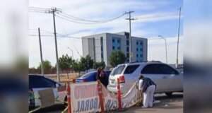 Trabajadores de la Salud se retiran del plantón en bulevar Miguel Tamayo, en sector Valle Alto