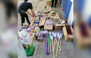 Aseguran 300 kilos de pirotecnia en Angostura; dos poblanos la trasladaban, quedan detenidos