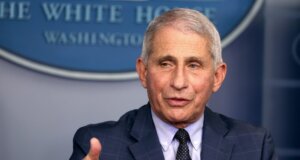 EU afirma que variante Ómicron podría ser menos agresiva que la Delta