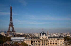 París cancela festejos de Año Nuevo en Campos Elíseos por COVID-19