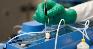 Autoriza EU uso de la píldora antiCovid de Pfizer