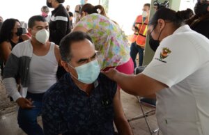 Reitera el Rector el llamado a la población a seguirse cuidando