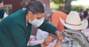 Habrá vacuna de refuerzo para adultos de 50 a 59 años: AMLO