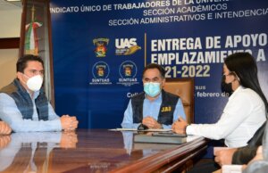Entrega la UAS los apoyos del emplazamiento a huelga 2021-2022