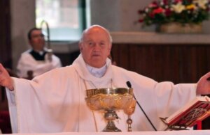 Muere por COVID Onésimo Cepeda, obispo emérito de Ecatepec