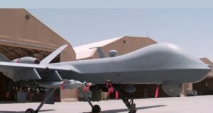 Anuncia Biden que enviará drones a Ucrania para asistirla militarmente