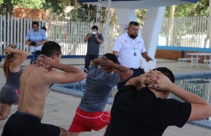 Adiestran nuevos elementos para rescate de vacacionistas en Semana Santa