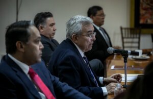 Rocha se reúne con sus secretarios para dar forma al PED 2022-2027