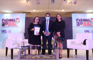 Presentan en la FeliUAS el libro Formación Docente y Procesos de Intervención en Ciencias de la Salud