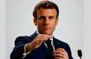 Macron critica lenguaje de Biden contra Putin