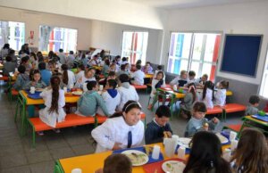 Desaparece la SEP las escuelas de tiempo completo