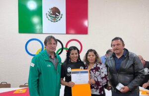 Queretanos logran certificación internacional en luchas asociadas