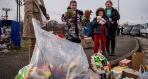 Fiscalía ucraniana eleva a 85 los niños fallecidos en la guerra