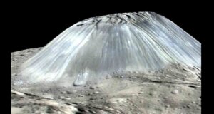 ¿Volcanes de hielo? En Plutón identifican criovolcanes que lanzan hielo y agua