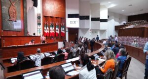 Gobernador ya envió su iniciativa de Revocación de Mandato al Congreso