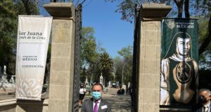 Asiste el Rector a Homenaje Póstumo en honor a Sor Juana Inés de la Cruz