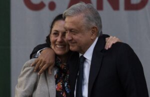 Sanciona el Tribunal Electoral a AMLO y Sheinbaum por propaganda