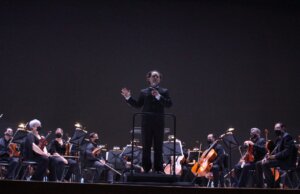 Culmina el XXVII Festival Internacional Universitario de la Cultura con la presentación de la OSSLA