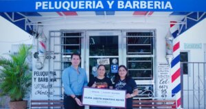 Entrega Secretaría de Economía equipo y financiamiento a negocios de Culiacán